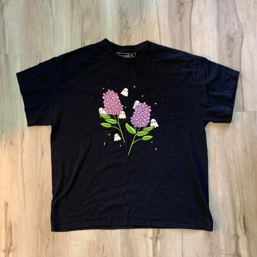 Black cotton Halloween ghost t-shirt with purple‎ flower design